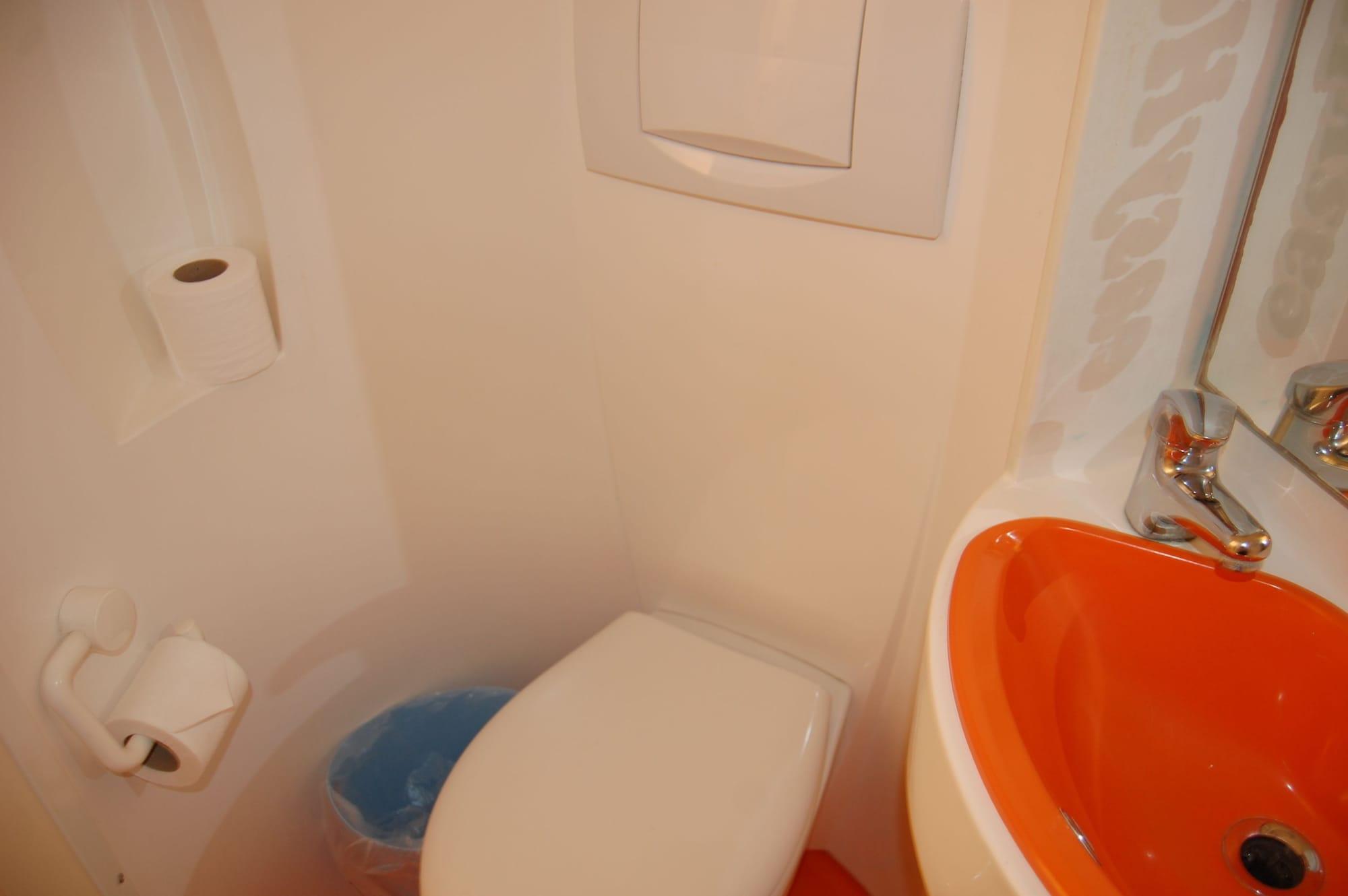 Easyhotel South Kensington London Ngoại thất bức ảnh