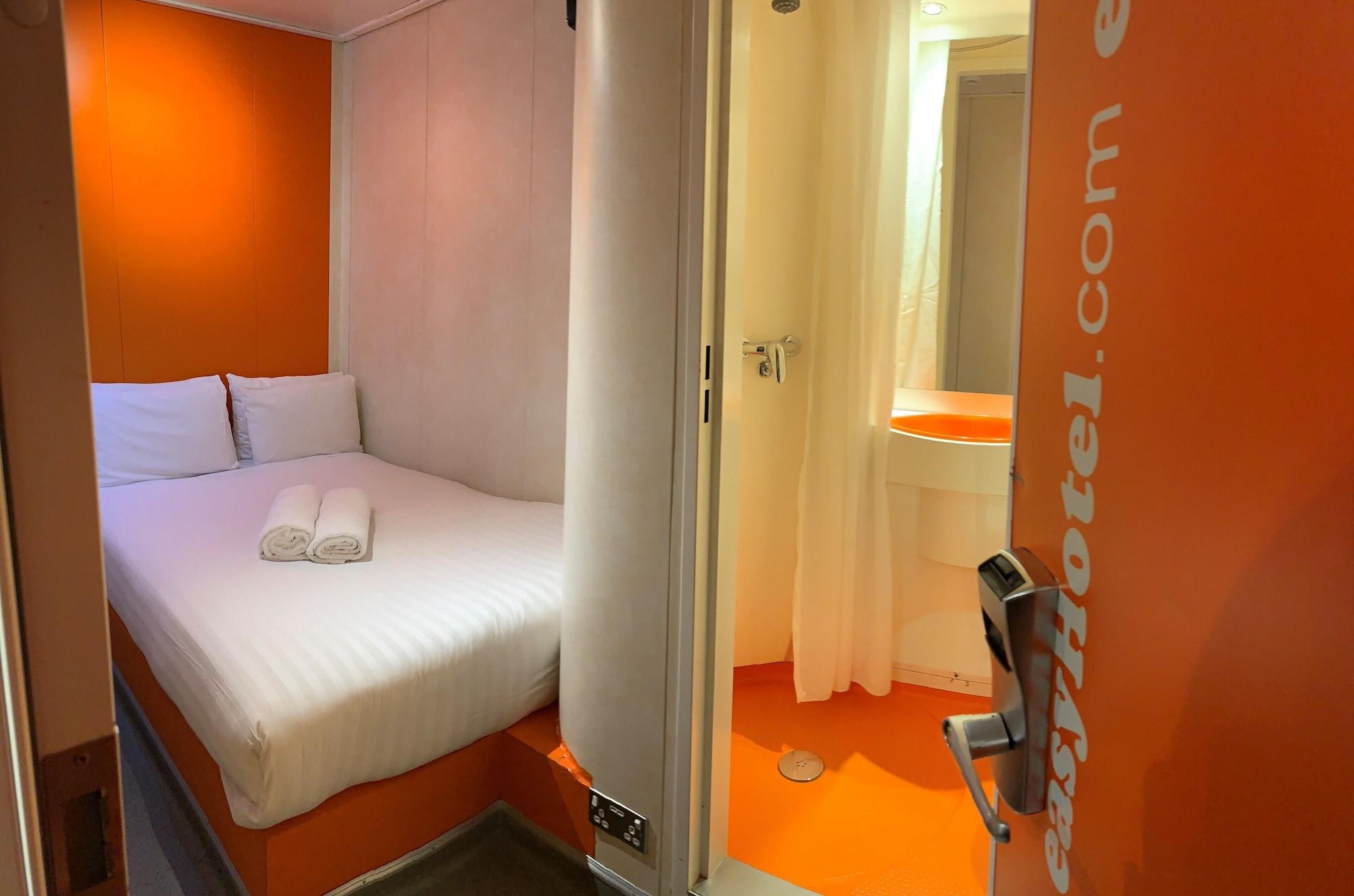 Easyhotel South Kensington London Ngoại thất bức ảnh