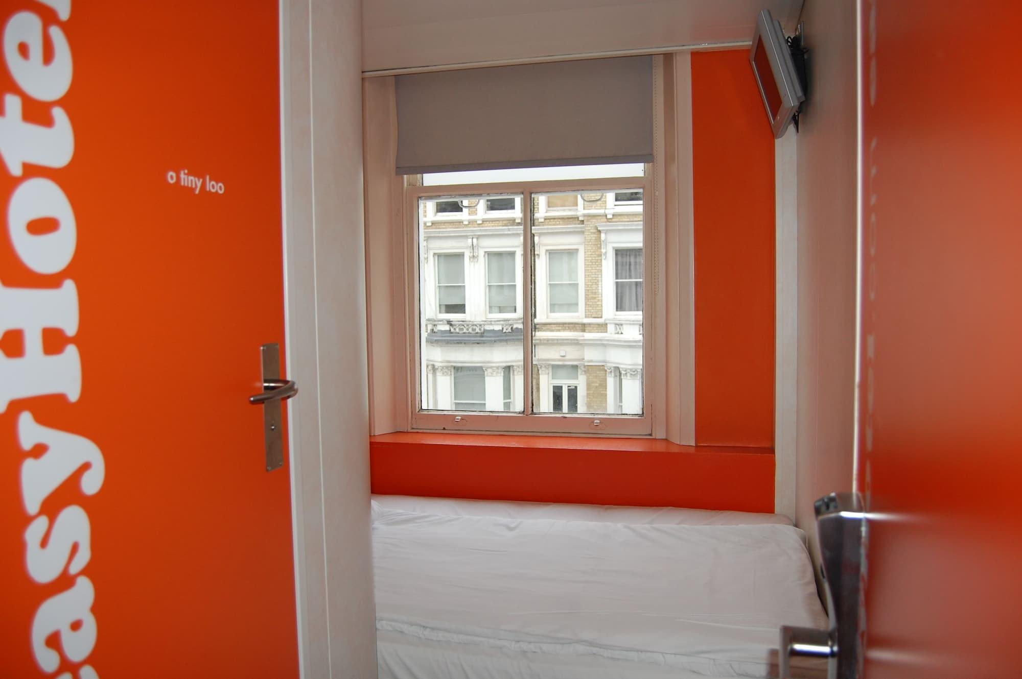 Easyhotel South Kensington London Ngoại thất bức ảnh