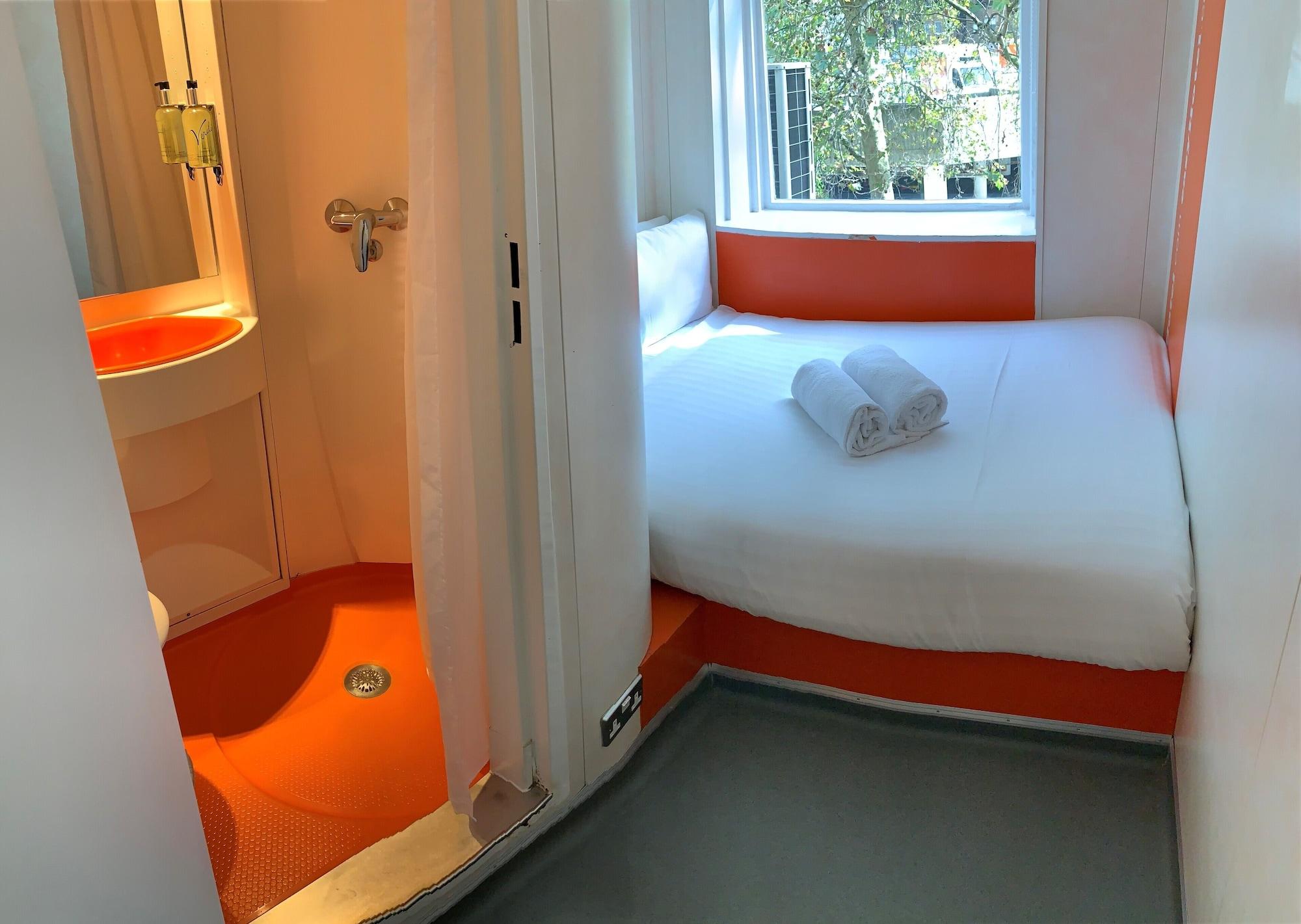 Easyhotel South Kensington London Ngoại thất bức ảnh