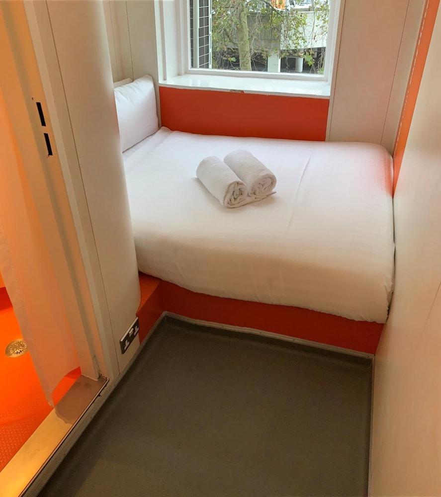 Easyhotel South Kensington London Ngoại thất bức ảnh